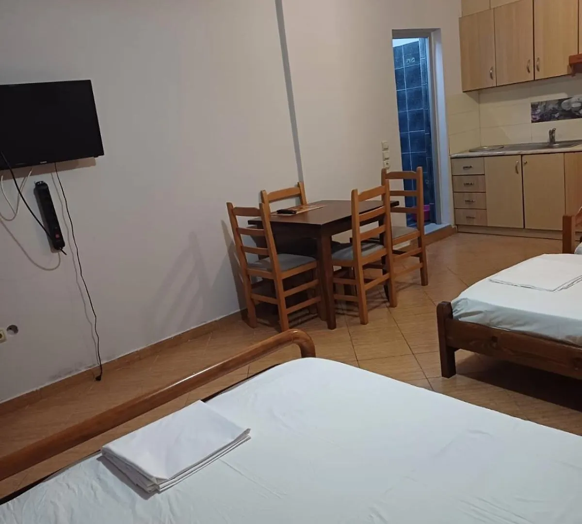 Vila Zoe Qeparo