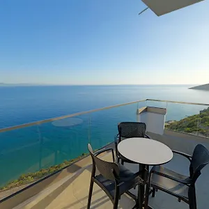 Appartement Bana, Qeparo